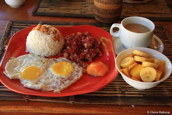 Famous Filipino Breakfast | TIP - #Travel in Palawan - TravelinPalawan.com | #philippines #palawan