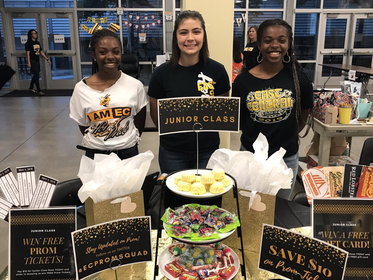 Junior Class tweet media