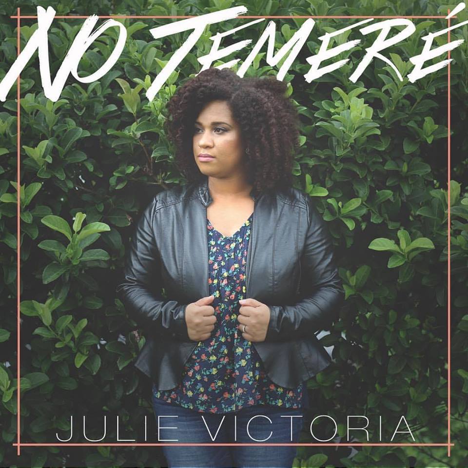 radiovozeterna's tweet photo. "No Temeré" lo nuevo de @julievoficial ahora en rotación! Dios les bendiga!! #JulieVictoriaMusic #NoTemeré #latinccm https://t.co/gtS46kBaQb