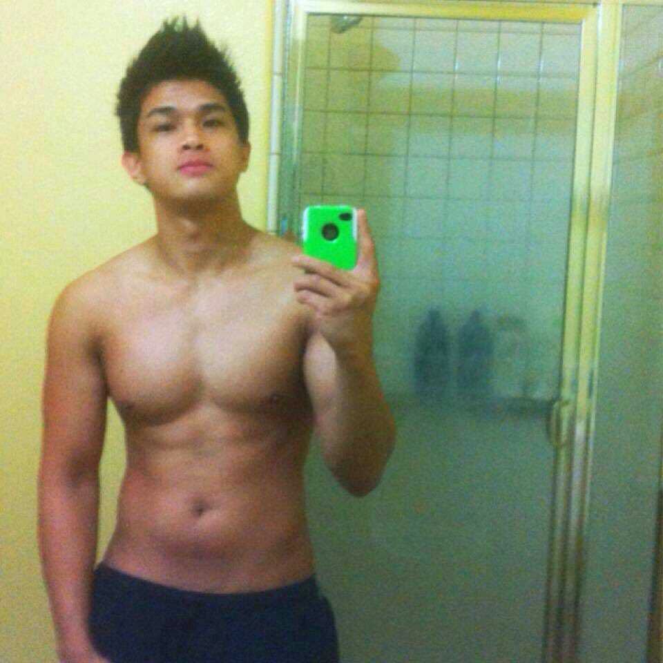 riyogay's tweet photo. #gaylokal #seksgay #kontol #gay https://t.co/x0tyRP3OgB
