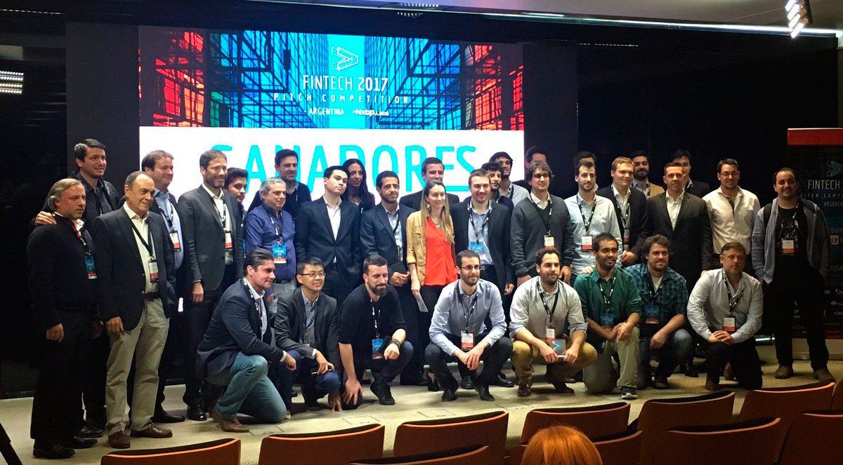 ¡<a href="/credility_ar/">Credility</a>, miembro de la #ComunidadA3, se llevó el primer puesto en #Fintech2017, Pitch Competition de @NXTPLabs! Felicidades 😀