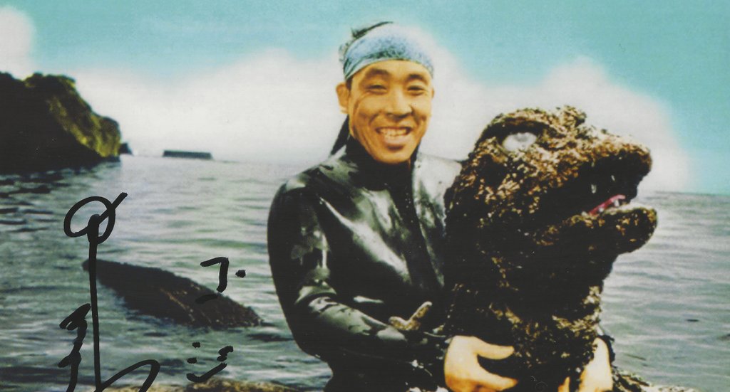 tofugu's tweet photo. Wake up go to work
My business suit is rubber
I am Godzilla

RIP Haruo Nakajima 😭😭😭 The amount of acting you could do inside Godzilla was 💯 https://t.co/Pv1cIdfYhM