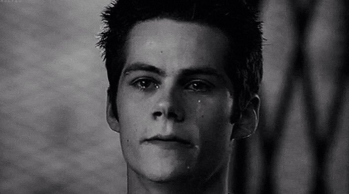 TeenWolf_Reacts's tweet photo. Quand j'ai su que la saison 6 sera la dernière saison https://t.co/hk1KIC9zMG