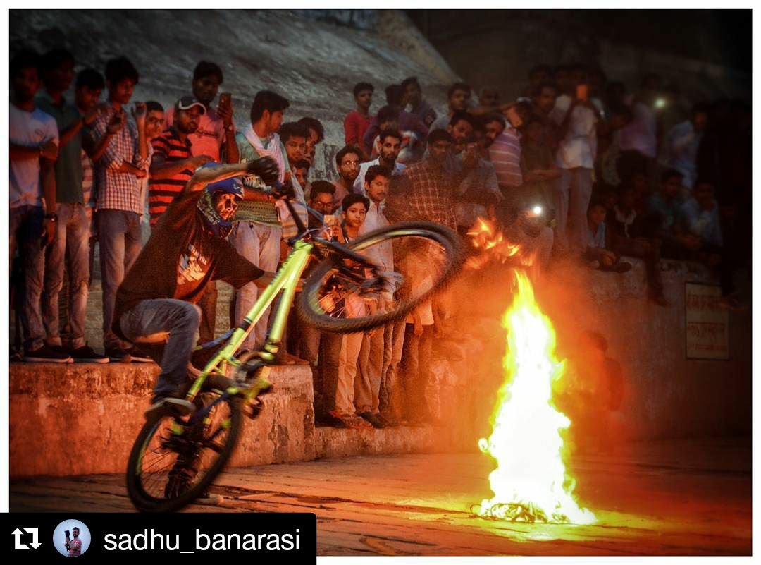 TheTeamVRz's tweet photo. #TeamVRz #TeamVaranasiRyderz #LifeOnOneWheel #India #PushYourLimts #RideForSmile #BornToRide #RespectTheGame #RideWithPride #cycling https://t.co/M5b1ZUhfz0