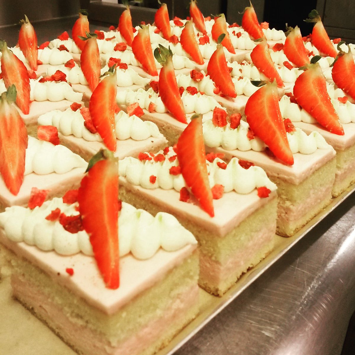 Strawberry Mousse Cakes <a href="/chandco/">CH&CO</a> <a href="/LussoCatering/">Lusso Catering</a>