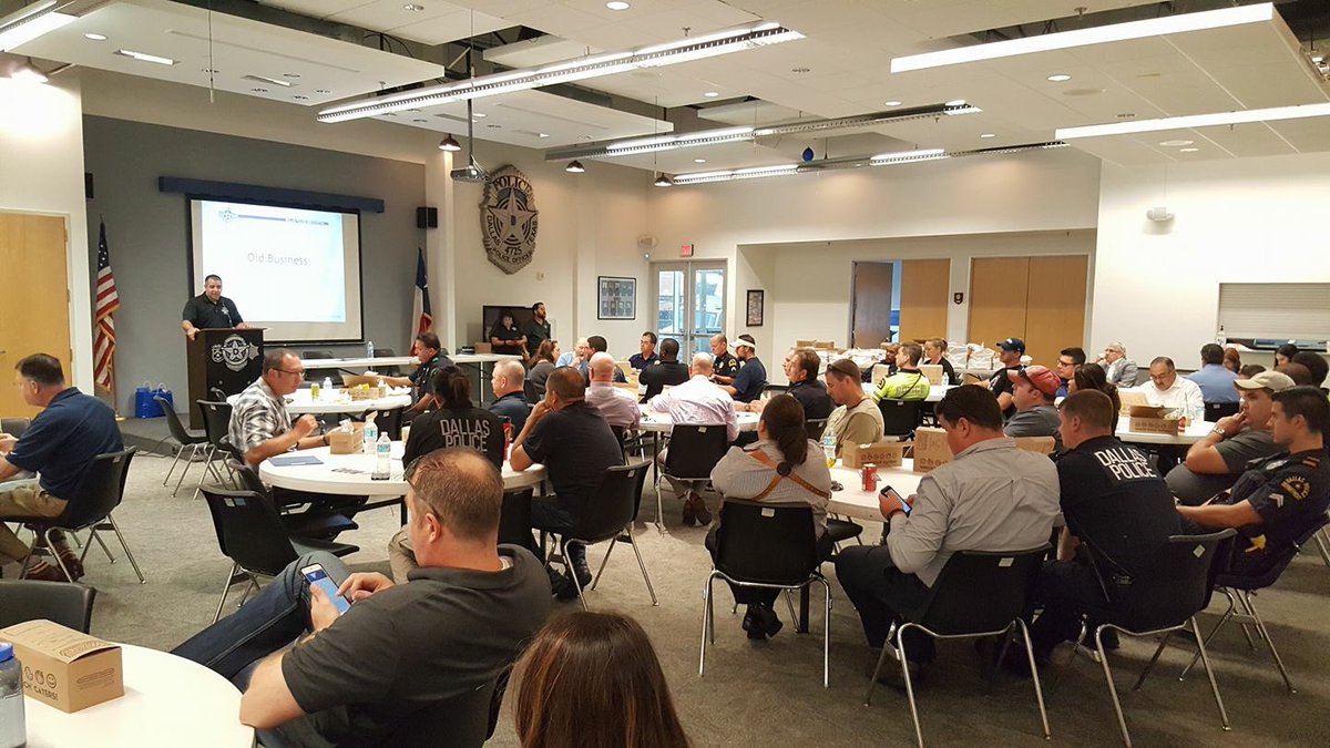 DPA_PoliceAssoc's tweet photo. Board of Directors meeting in full effect #WorkingOnSolutions https://t.co/QuSX4hvDBN