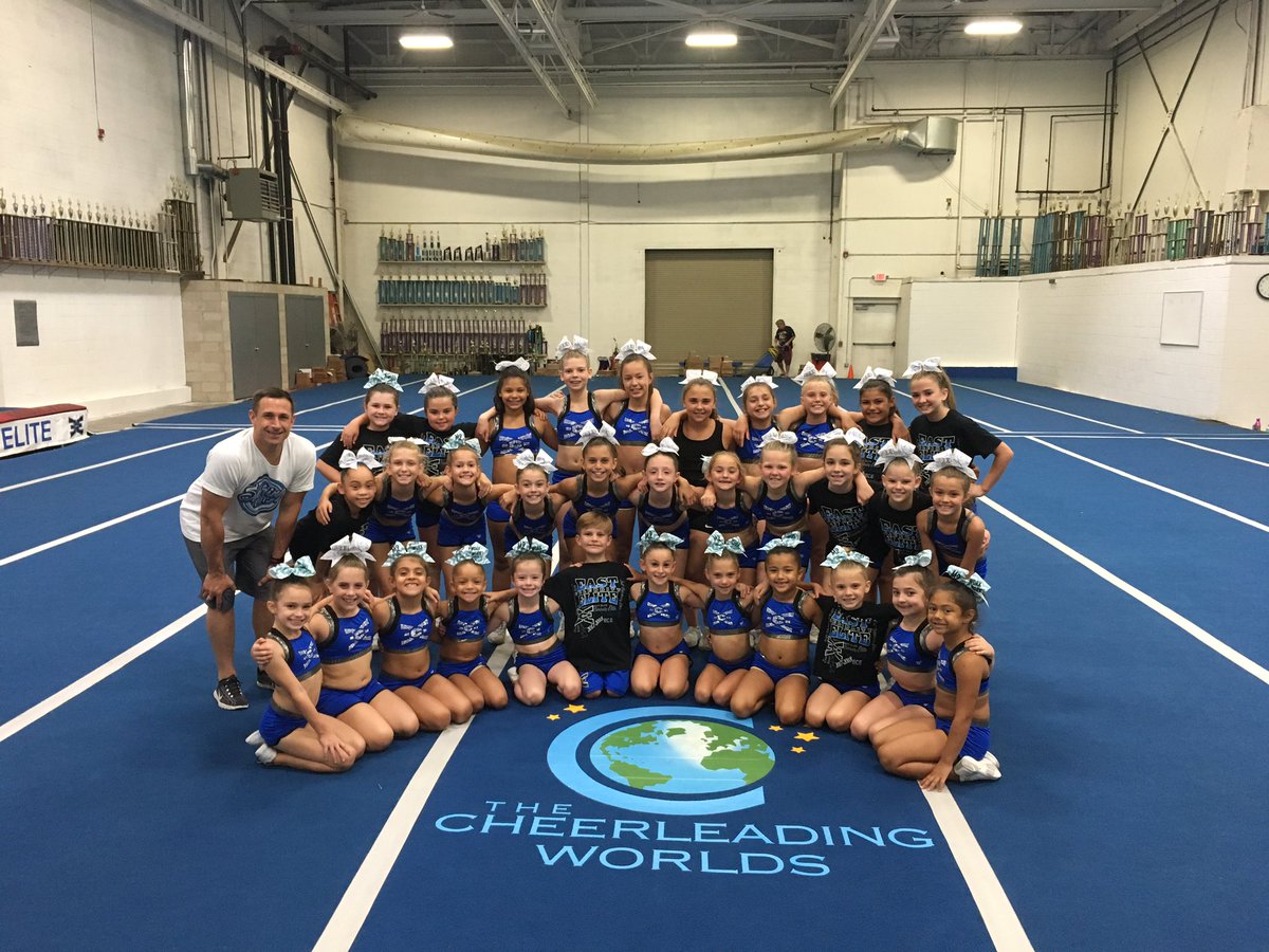 ECE_Cheer's tweet photo. Minis and Y2 to start off the day with Kenny! Thank you for all your help! #springtumbling #ProudToBeECE 💙💪🏼 https://t.co/mT8Os6ipXD