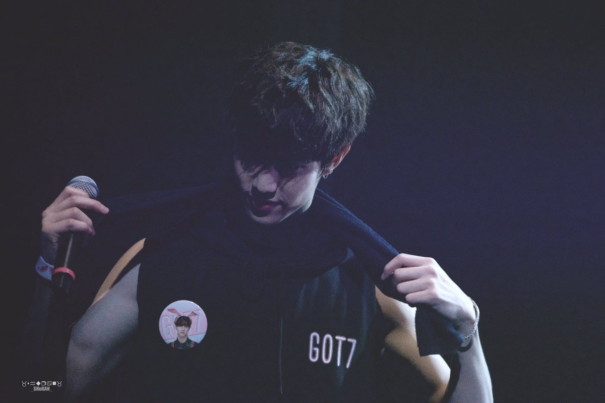 _ShuRan_'s tweet photo. 161119 HQ
#marktuan #마크

Long time no see lol
💪🏻💪🏻💪🏻💪🏻💪🏻 https://t.co/Fl46bS4TUk