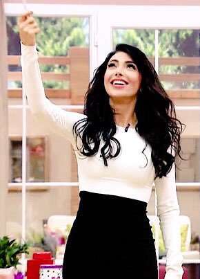 zeynep2l's tweet photo. tatlımmm 
@ddelen #DidemDelen https://t.co/wlZmsKapMP