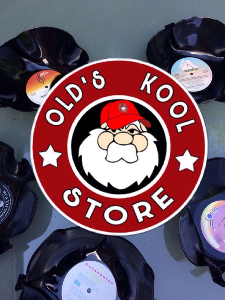 OldskoolStore's tweet image. Limited stock: 12" #vinyl #record bowls. Great #giftideas or #treatyoself! DM to order £6 or £10 for 2.
#music #crafts #handmade #oldskool