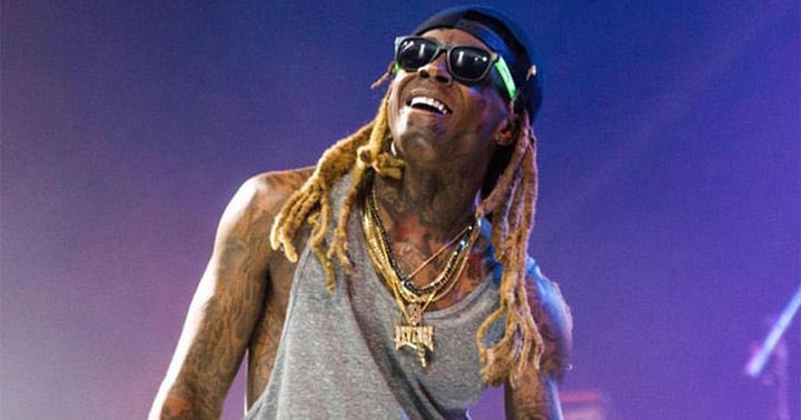 ThePlugSociety1's tweet photo. 🔌 A new Lil Wayne song has hit the webs! https://t.co/kBVYLBvdV4 https://t.co/k21NE6ePn9