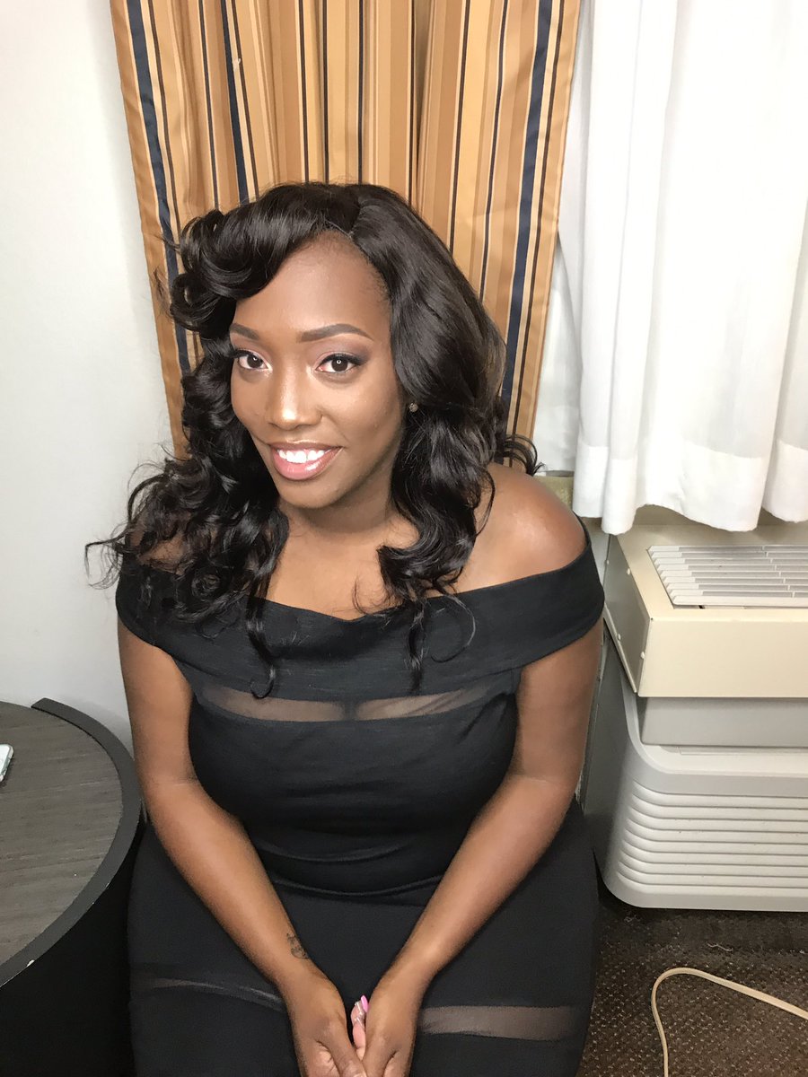 Lawwd_HaveMERCY's tweet photo. beautiful before and after on my client this past weekend #MercyMade 💋💄 https://t.co/AZzYyrE5Tj