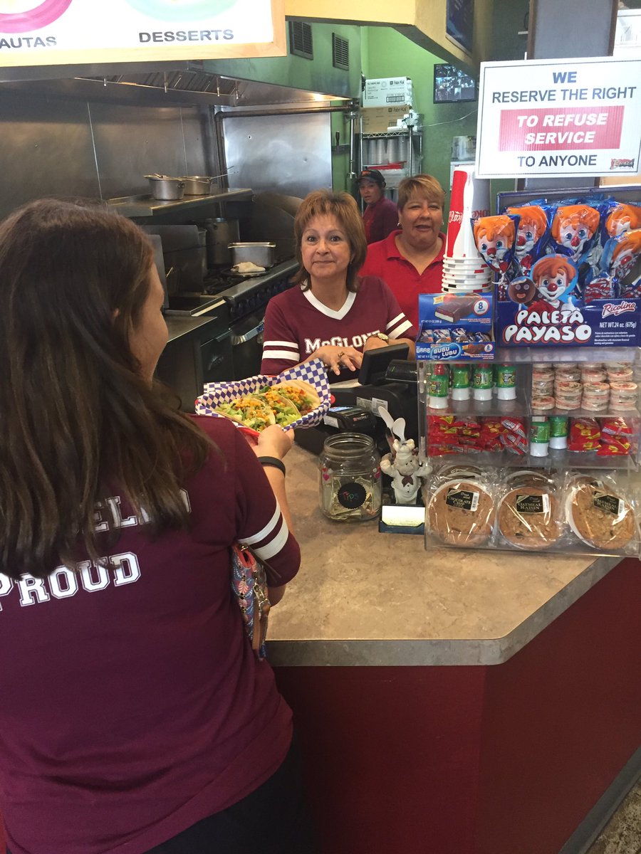 LegrandClaire's tweet photo. Look who's working at Bocaza!! #teammcglone #theINteam https://t.co/tpzgMBuIkC