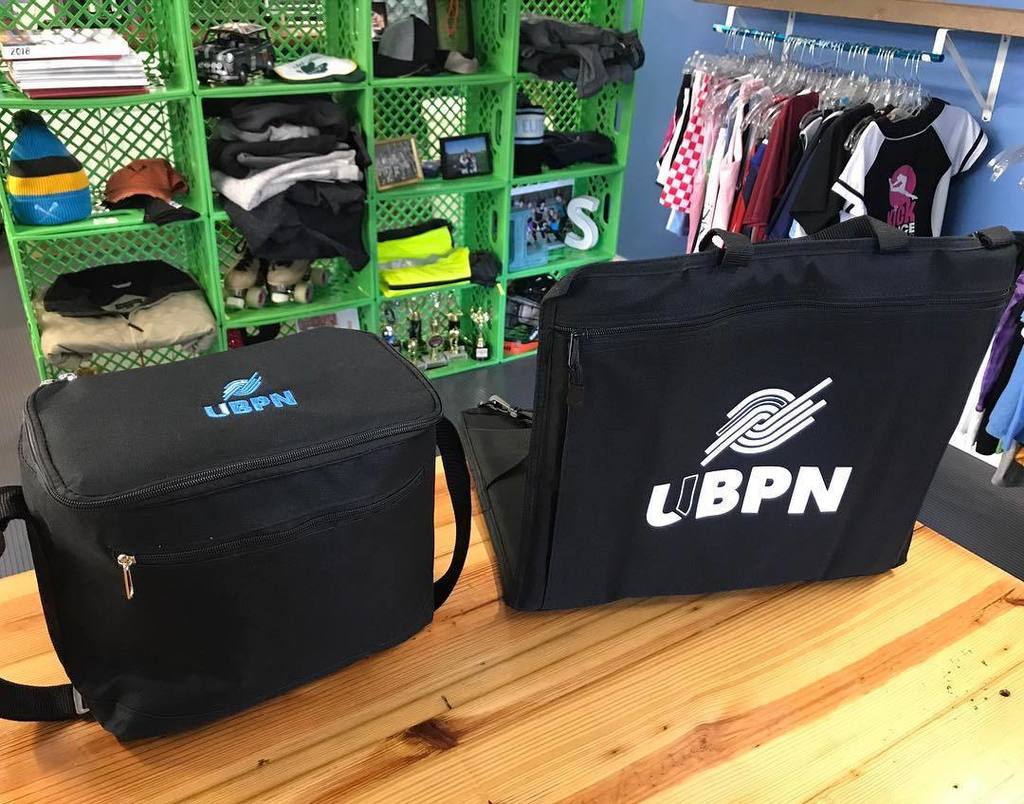 mvpteamgear's tweet photo. Coolers and stadium seats for #UBPN summer camp #MVPapparel #MVPswag #embroidery #screenpriniting https://t.co/tbU5wFHdWn https://t.co/NWRe4PuT3r