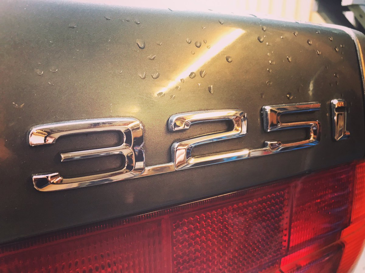 colin_furze's tweet photo. Love the sound of the E30 straight 6 hmmmm #furzearmy #furze #sixpot #whatproject https://t.co/OK5Z91MCOh