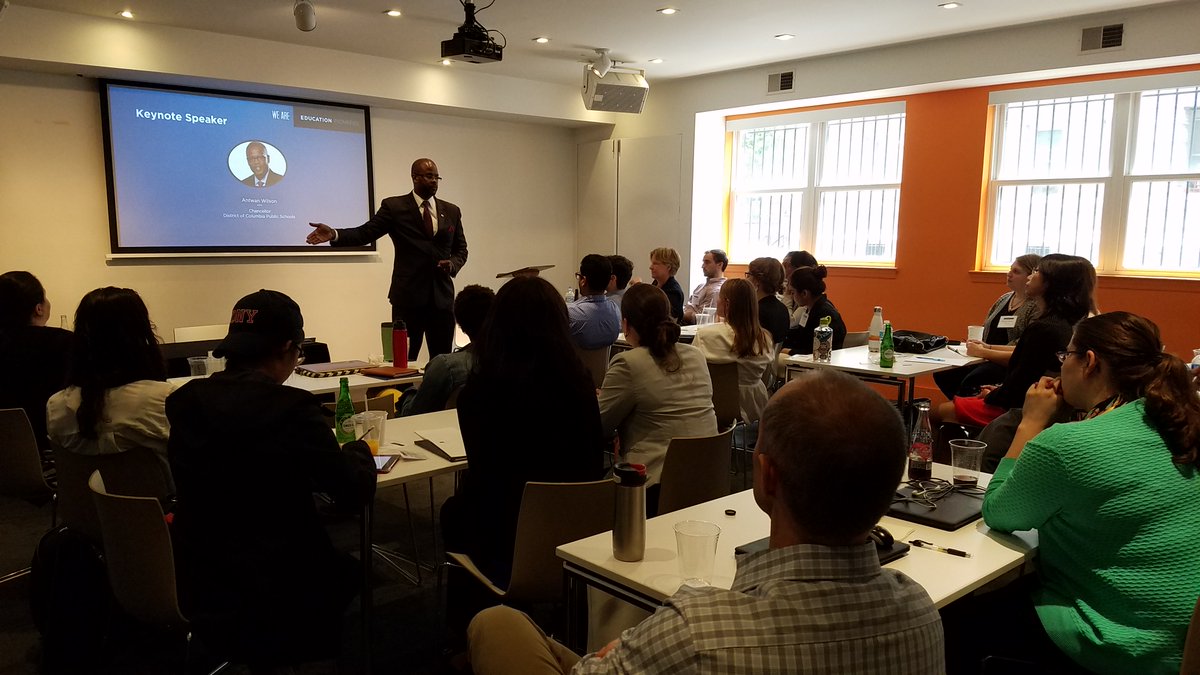 annietatep's tweet photo. "Set a high bar for students, but we must also take the time to KNOW them...You have to set a high bar to lead." - @DCPSChancellor Wilson https://t.co/gjRfY7KGCE