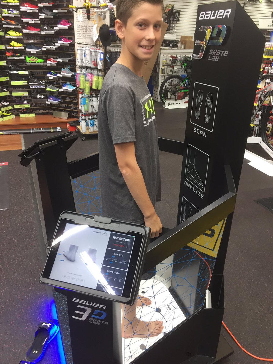 FrontRowSport's tweet photo. William from Niagara Falls,Ny getting scanned on our brand new @BauerHockey 3D Fit machine!! Be sure to stop by and get scanned todayl https://t.co/xFQAkiOjqL
