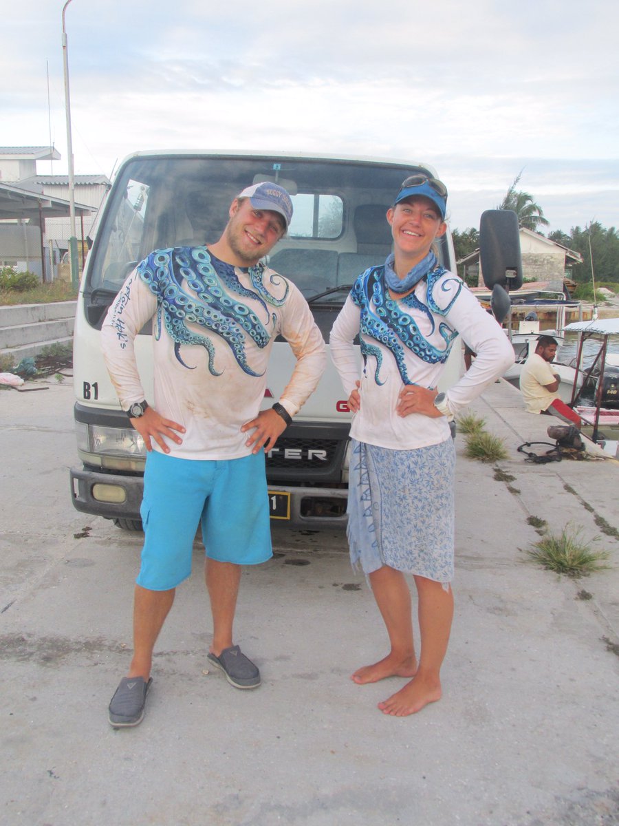 Tietjenk's tweet image. When the two team leads have great sense of #style. @SeanDimoff #octopus #KI2017 #matching #NotPlanned #FashionOnTheEquator