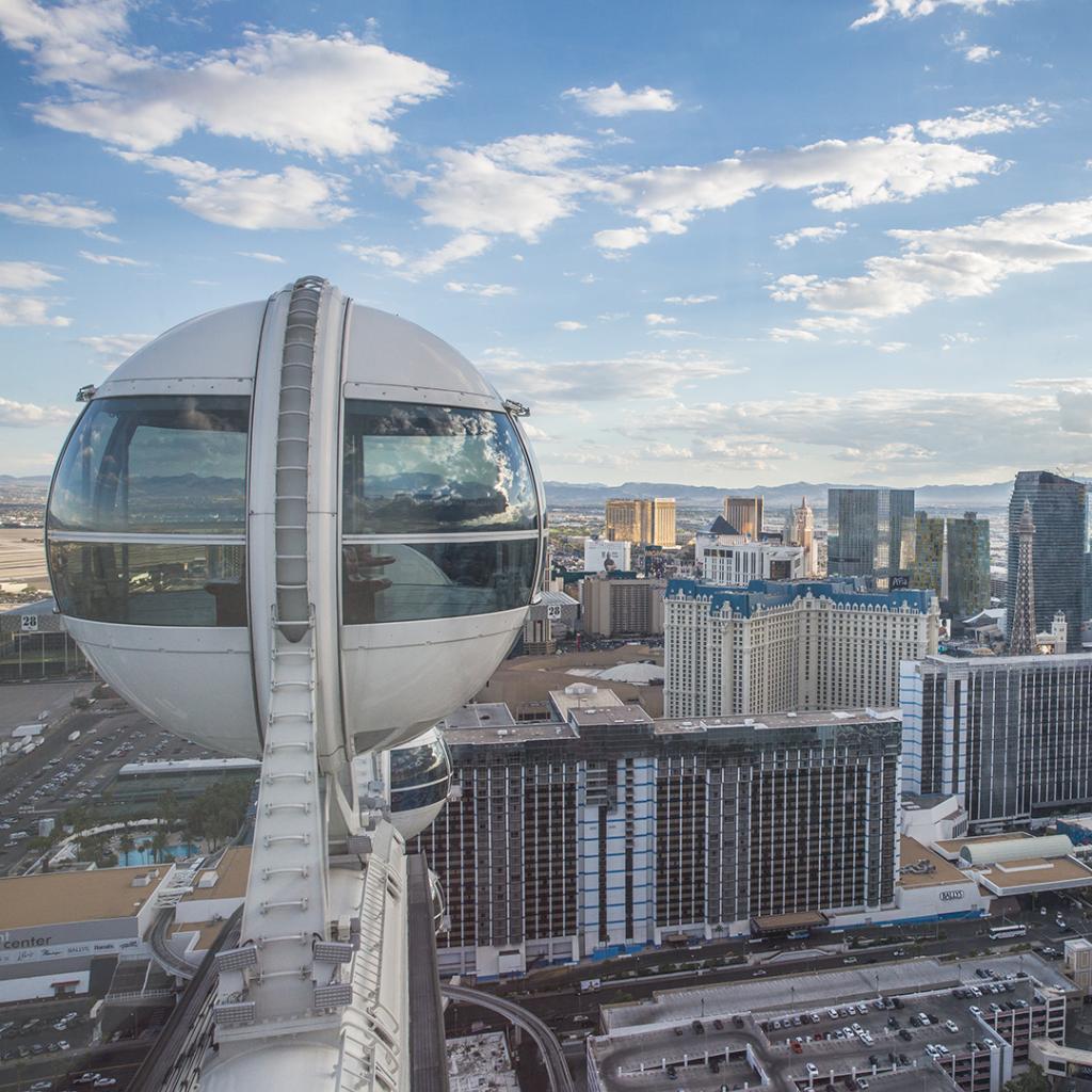 LVCVA's tweet photo. Five ways to stay healthy in #Vegas including yoga on the @highrollervegas &amp; more, via @successfulmtgs https://t.co/2YuCAX0wG3 https://t.co/l6cH89gguZ