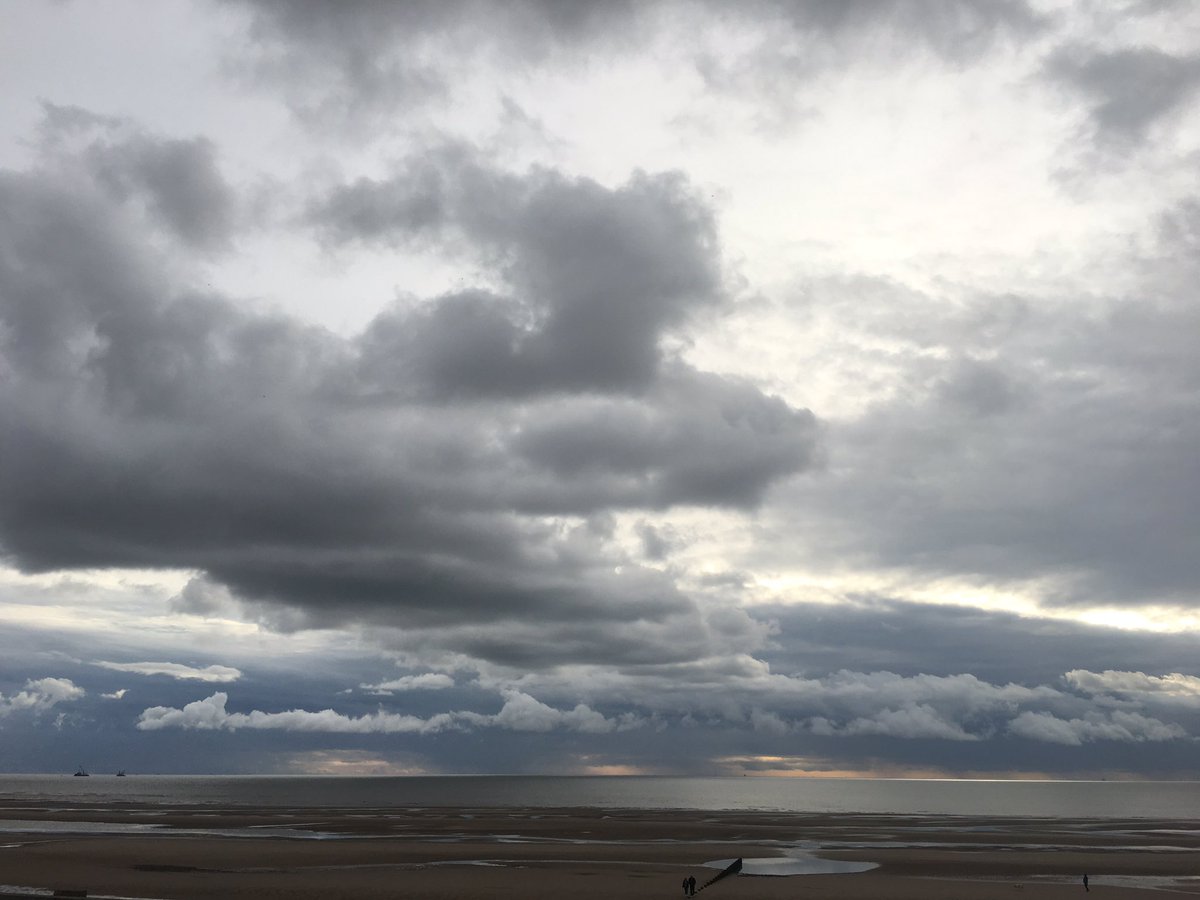 visitfyldecoast's tweet photo. No sign of ships yet on the Western front!
#outfallpipe #Cleveleys https://t.co/DWN01rvYfX