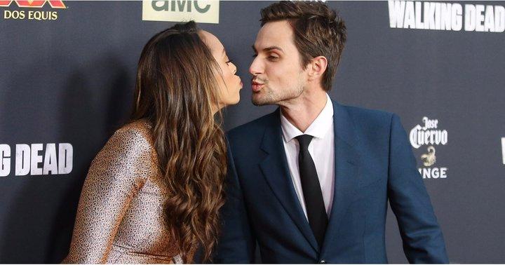 follownews_com's tweet photo. It's Clear That Amber Stevens Is the Apple of Andrew J. West's Eye #AmberStevens https://t.co/oxvvSrTMsn https://t.co/IKba98Vxqo