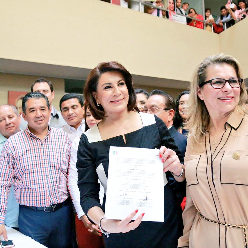 LorenaMartinez's tweet photo. Me registré para el proceso de renovación de la dirigencia del  @MT_Nacional como candidata única a la Secretaría General. https://t.co/5wq2yMAE8K