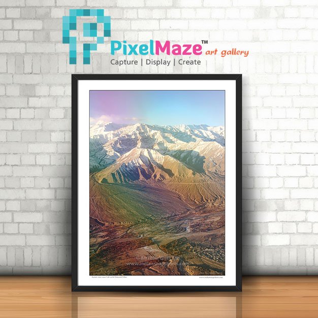 pixel_maze's tweet photo. Get this beautiful photo frame of #Himalayan #mountain with #rainbow
#PixelMazeArtgallery #Frames #Photography #Rainbow #Customizedframe https://t.co/JWoyixp2Wt