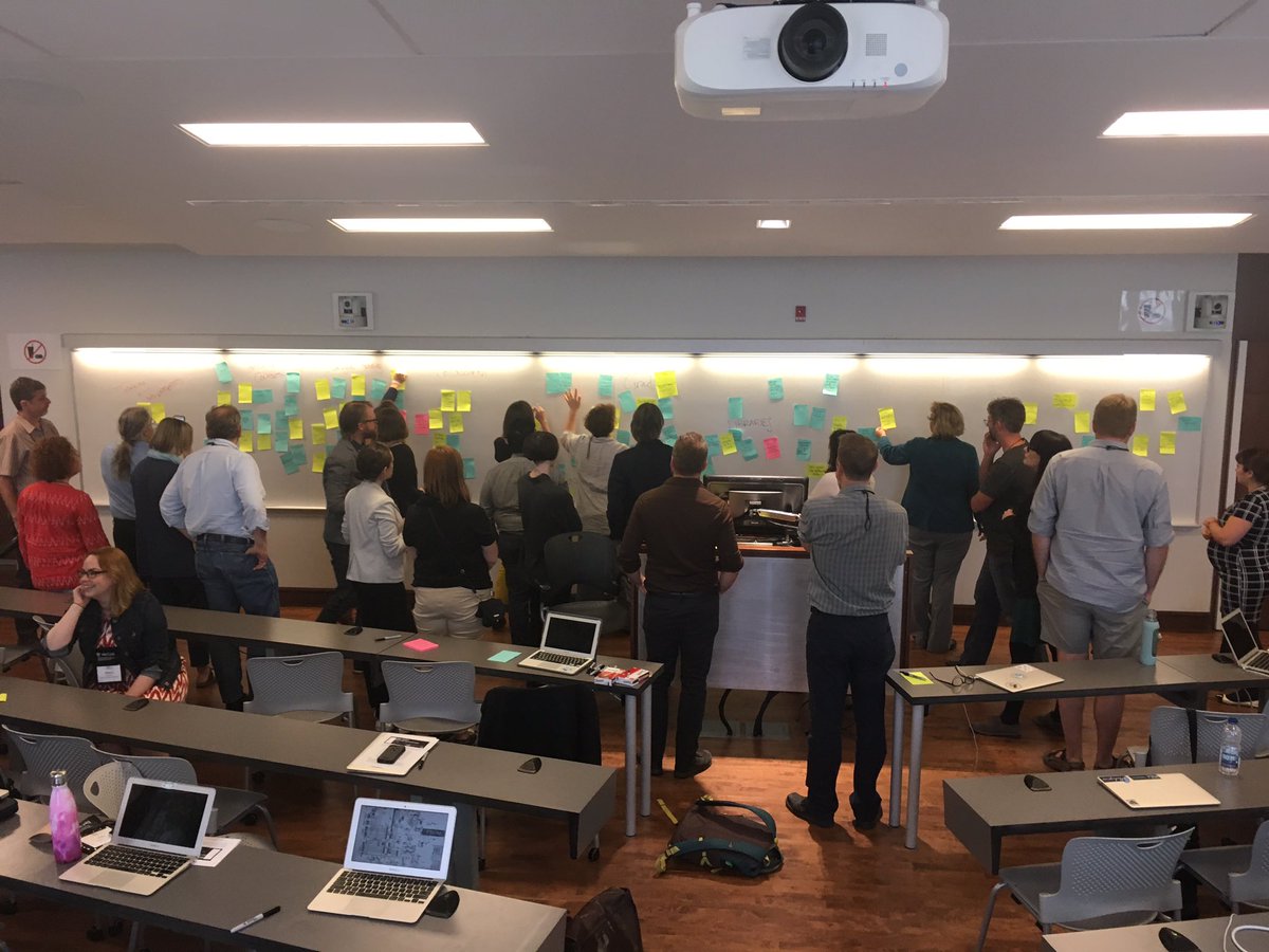 symulation's tweet photo. Canadian DH Training; a model for collaboration. #DH2017 @csdhschn @DHInstitute https://t.co/7lXeVTIDUM