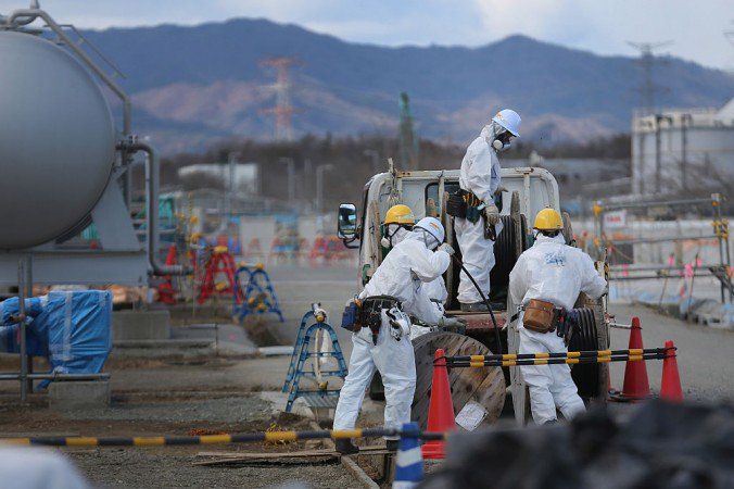 EpochEnviro's tweet photo. Fukushima Nuclear Waste Could Be Dumped in Pacific Ocean https://t.co/06qRiSpbGZ https://t.co/H84jYw9aF9