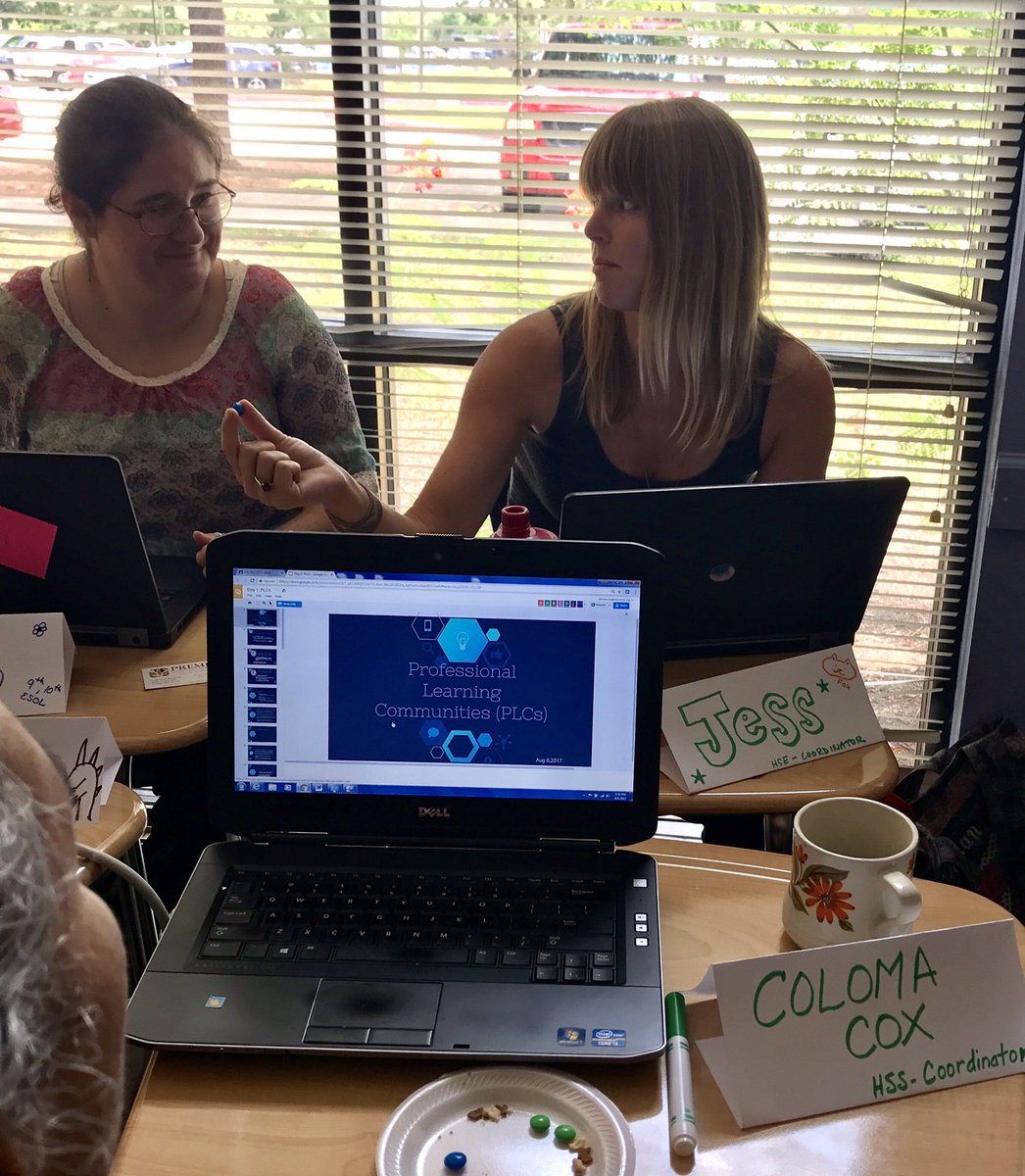 ErikaChody's tweet photo. Loving the collaborative learning going on at ESL PLC #HarmonyBack2School2017 #HarmonyPLC https://t.co/DfdxGEuMVW