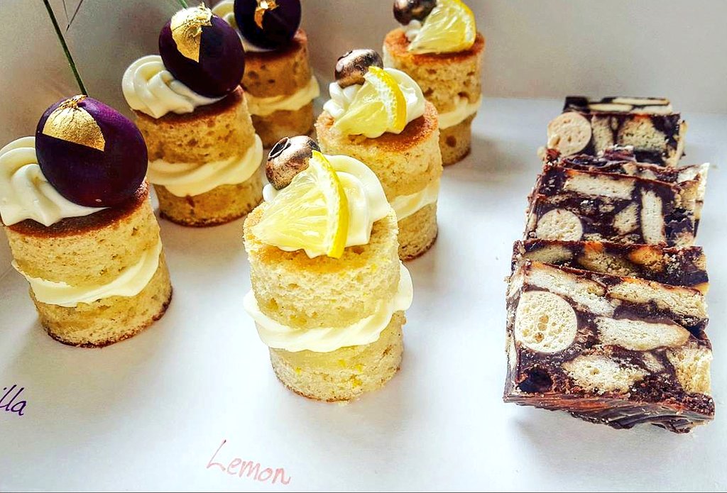 LadyAndHoneyIE's tweet photo. Three is the magic number.. #123 #cakesamples #pastry https://t.co/Vo0rT9cJd8