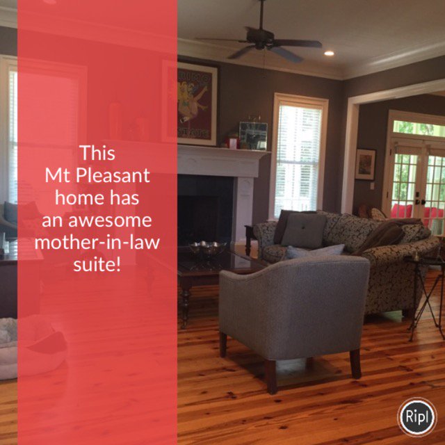 Realtor_CHS's tweet photo. Anyone need a Mother-In-Law suite in Mt Pleasant? This home might be the answer! #TrudySellsCharleston #RealtorByDesign #MtPleasantSC https://t.co/WTVJ0IGH2c