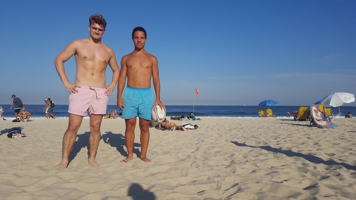 BVGSonTour's tweet photo. Copacabana II @BVGS1527 #BVGSonTour https://t.co/iGzxNmb5l8