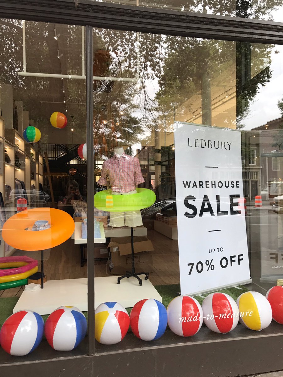 RichmondGrid's tweet photo. The @Ledbury Warehouse Sale just kicked off in #rva with deals up to 70% off. https://t.co/awdNhuYs7P
