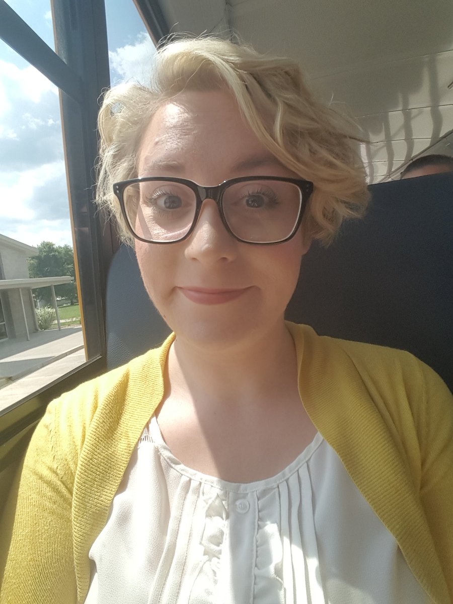 EllsworthMath09's tweet image. Bus tour time! #Willard101