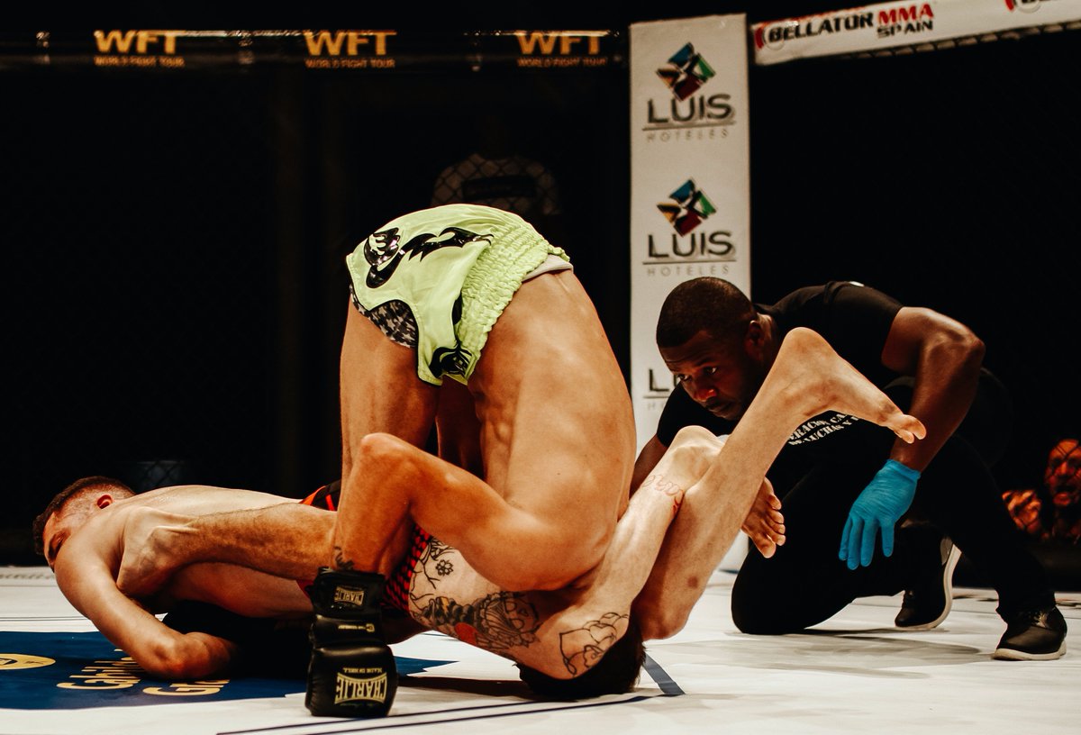 WFTOficial's tweet photo. #Undercard #WFT7 #Road2Bellator #MMA Acrobacia
Fotografía: Belfi Aguilar https://t.co/fdNTUVVyGa