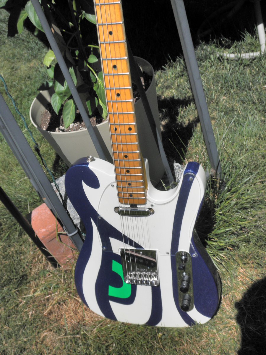GidlofCustoms's tweet photo. If you do run over your #tele with the equipment trailer...bring it to me.  Its not a lost cause.  #seahawks #telecaster @marlinjamesband https://t.co/0mnoPrnBhb