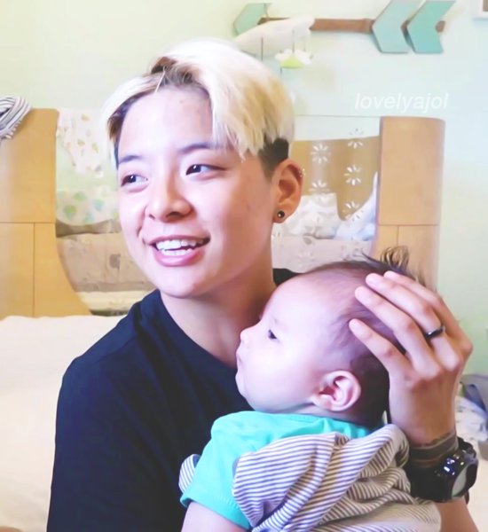 fyamberliu's tweet photo. 170805 «I PUT THE PIMP IN PIMPLE!» #엠버 #AMBER #fx

😍😍😍😍😍 https://t.co/bSKnUjCMlo