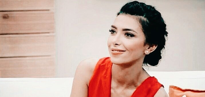 alonedido's tweet photo. Sen doğruların olduğu bir hayatı hakediyorsun didom yalansız dolansız #DidemDelen #ddfc https://t.co/Fv5MNIDJph