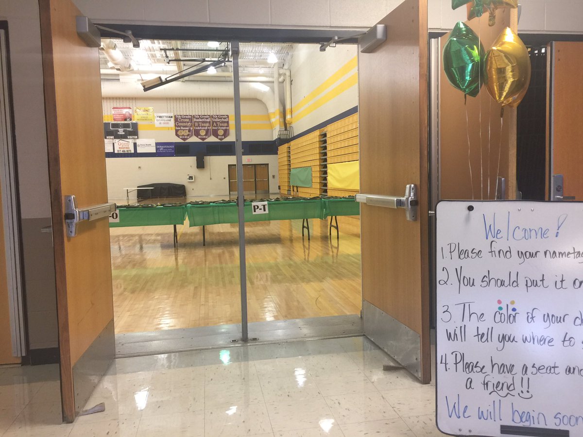 sovereignlynn's tweet photo. Can't wait to meet our newest Eagles tomorrow. #ISMSForce #earnourwings https://t.co/EAk3DkMwhh