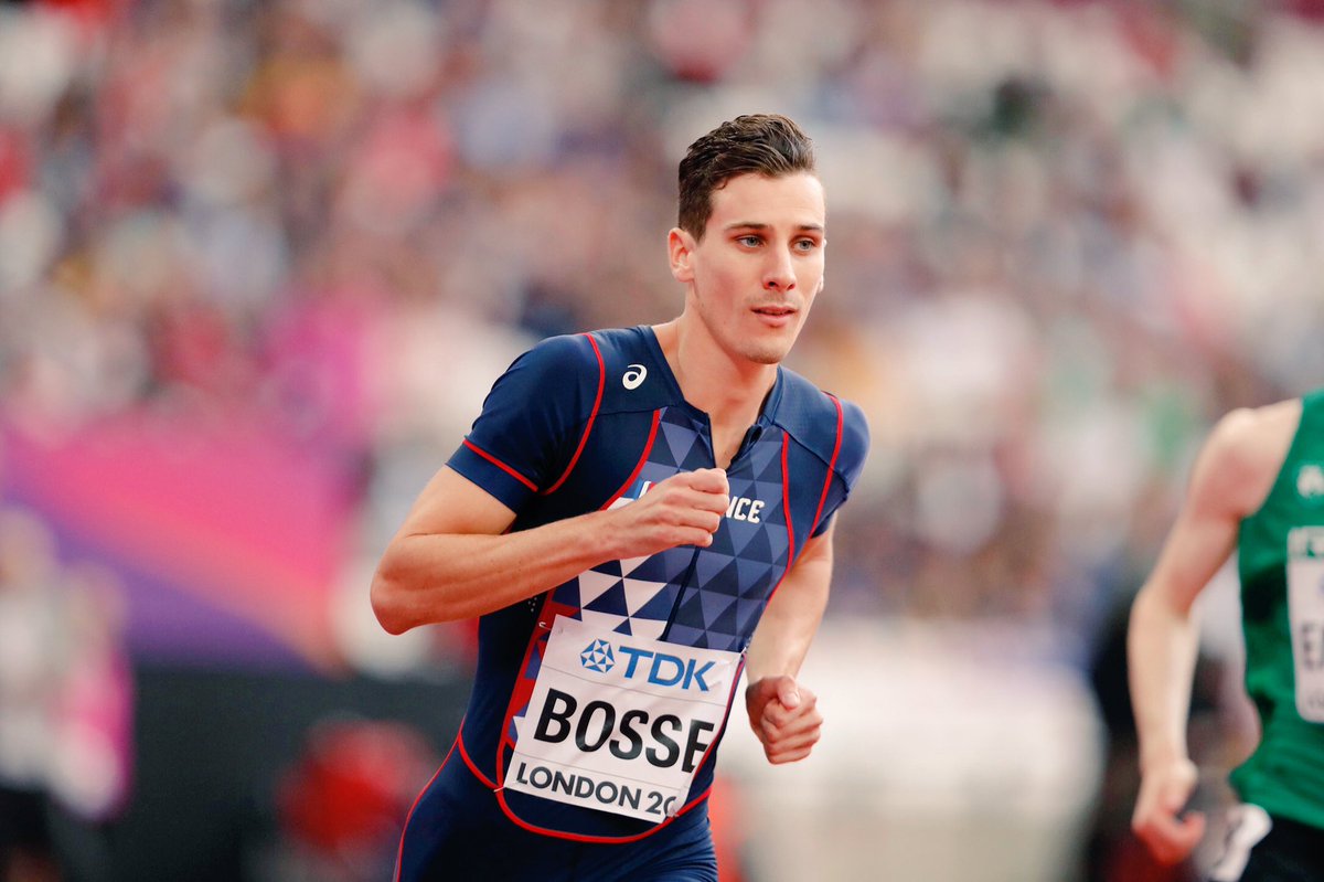#IAAFWorlds Champion du monde ! <a href="/pa_bosse/">PABosse</a>  ouvre le compteur de l'équipe de France avec la médaille d'or du 800m ! Superbe ! #AllezLesBleus