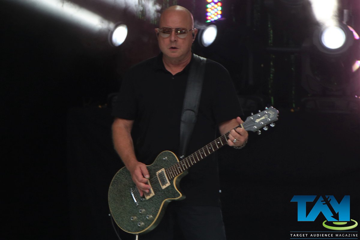 TargetAudience2's tweet photo. Photos from the @garbage concert at @ChastainParkAmp on Aug 6. 
https://t.co/1kzc8iQMpn

#Garbage #LiveMusic #NoHorses #RageAndRaptureTour https://t.co/30Nm59FU06