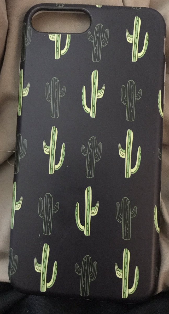 MintBlind's tweet photo. Well... new  iPhone case.  I  picked it  out  myself. What's does  everyone  think? https://t.co/3bDz2oTAb8