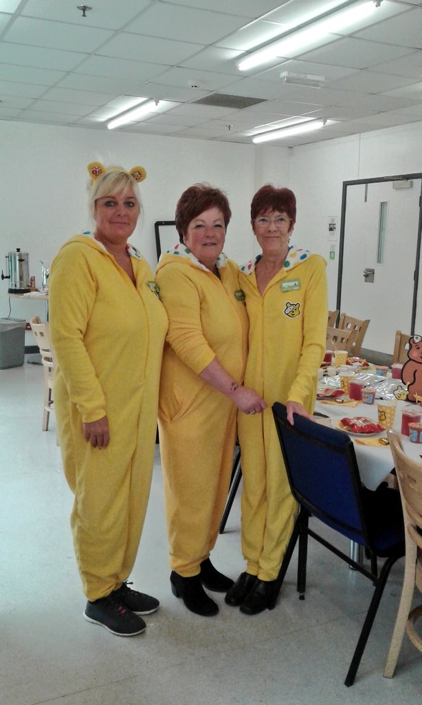 asdaAintree's tweet photo. @AsdaCommunity teddy bear picnic with aintree tots group ,  what a fab day . https://t.co/OyaFQJenIB