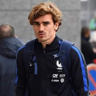 vale1Dc's tweet photo. Antonie Griezmann 💕💙 https://t.co/ZomHuSgQ9U