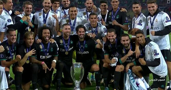 clappingmedia's tweet photo. Le Real Madrid avec la Supercoupe d'Europe 2017🏆 https://t.co/3Tj3xs0R40