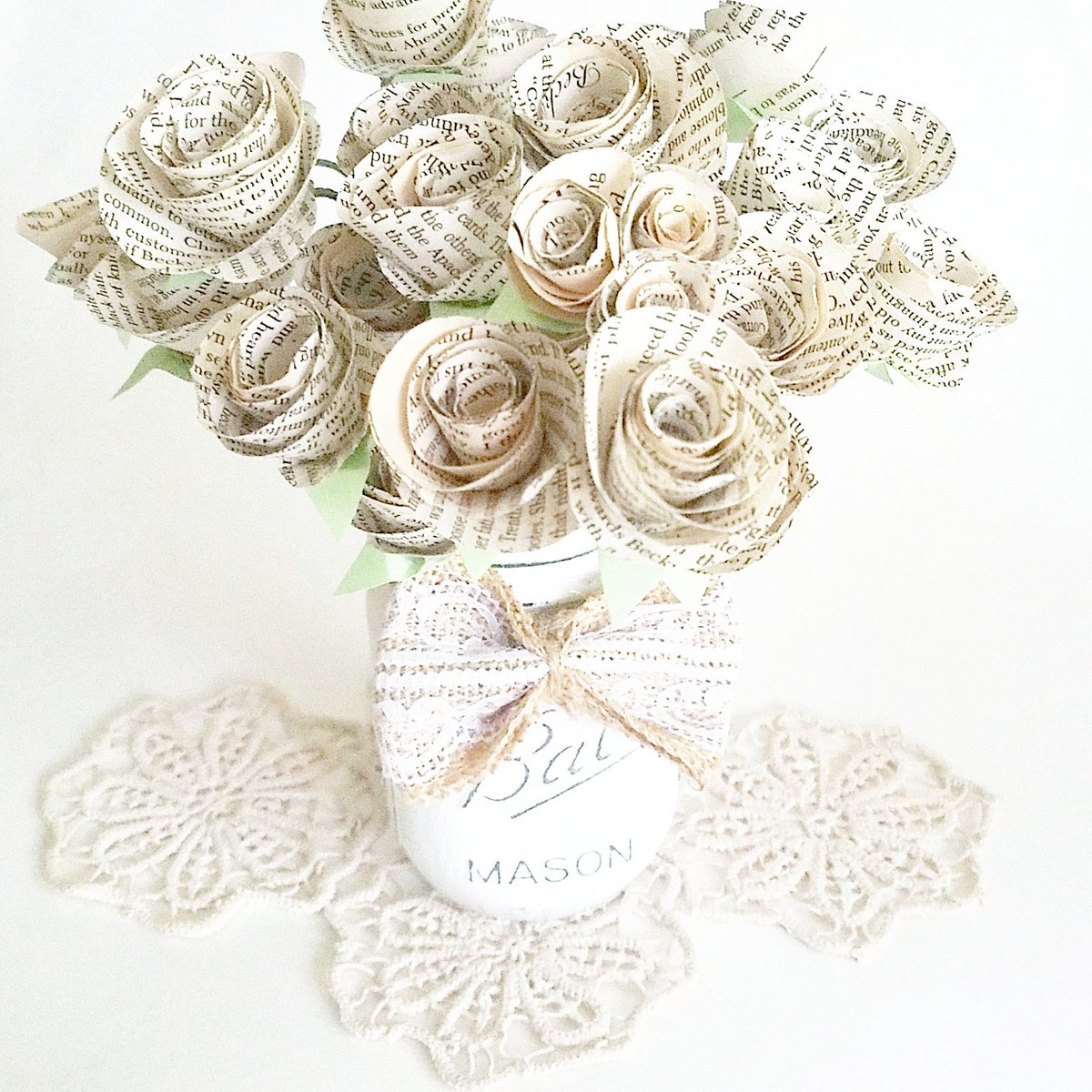 FlowersByNini's tweet photo. Shabby chic goodness 👌🌸 @etsy @EtsySuccess #etsy #etsyweddings https://t.co/XjQPzVAJcw