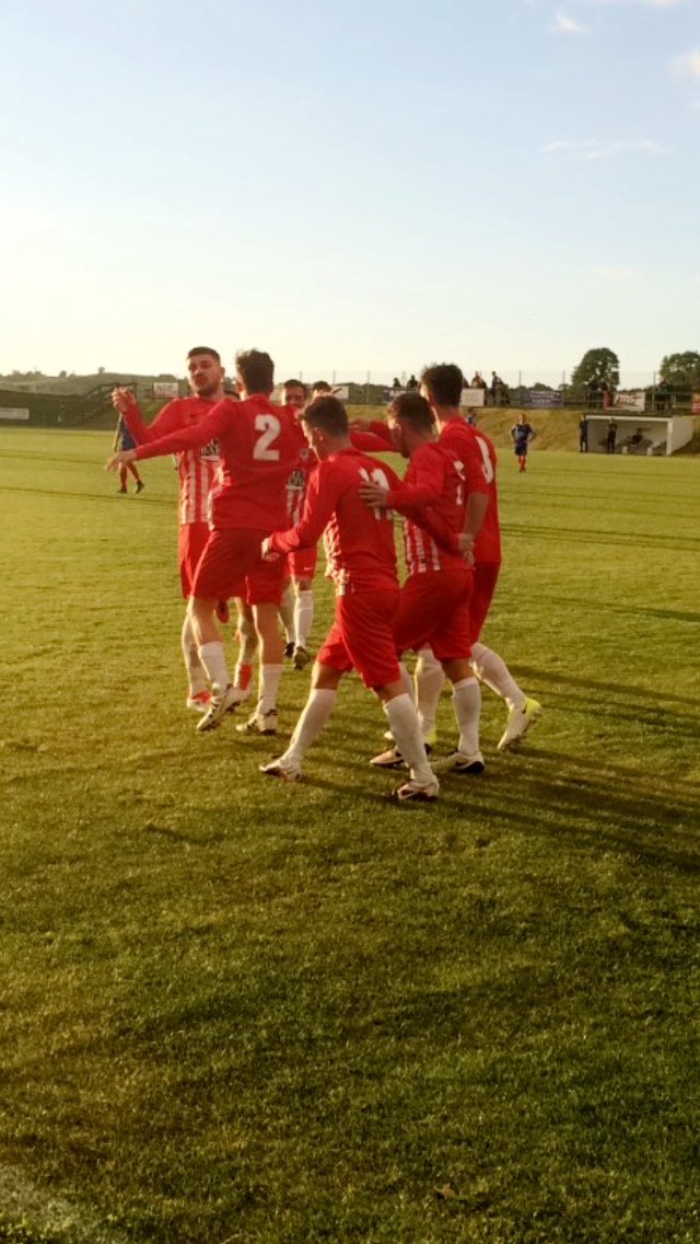 Great performance from the lads tonight!! Moneyslane 4 - 0 <a href="/VRFCNews/">Valley Rangers fc</a> scorers B.Kingsmore, A.McBurney x 2 and D.Spence 🔵⚪️❤️