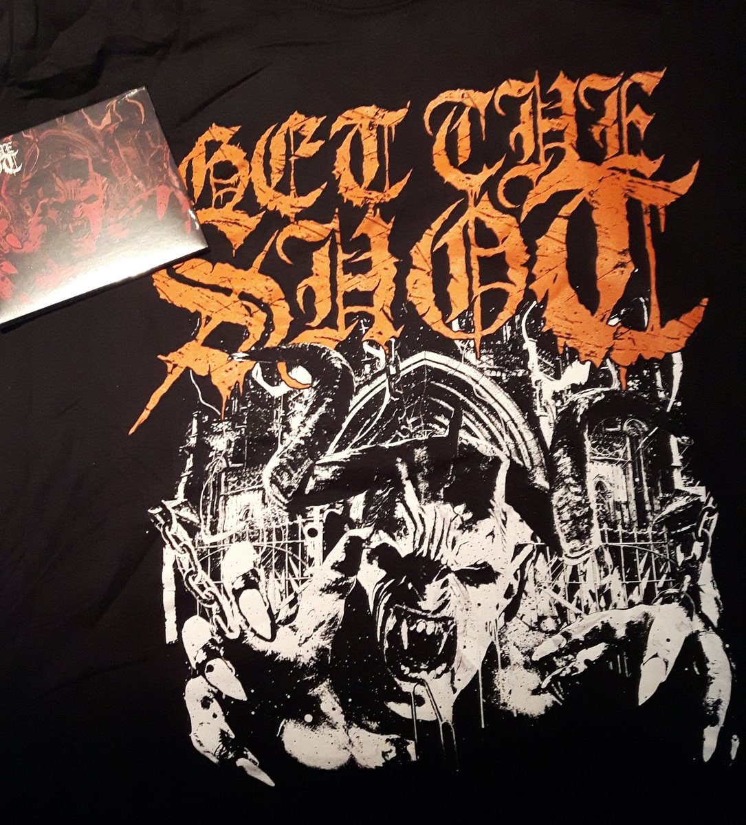 FeelingIndigo87's tweet photo. Never wearing another shirt again.. @gettheshothc @newdamage #GetTheShot #InfinitePunishment #NewDamageRecords #QuebecHardcore https://t.co/lis542JFgA