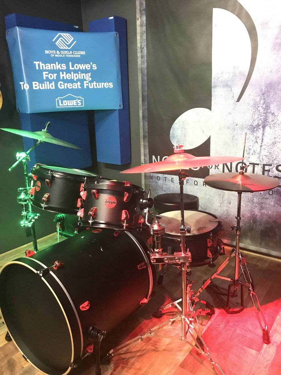 LowesMedia's tweet photo. The Preston Taylor @BGCA_Clubs youth can now enjoy their newly renovated music studio to explore their creative and musical talent. https://t.co/duUWPqIyV4